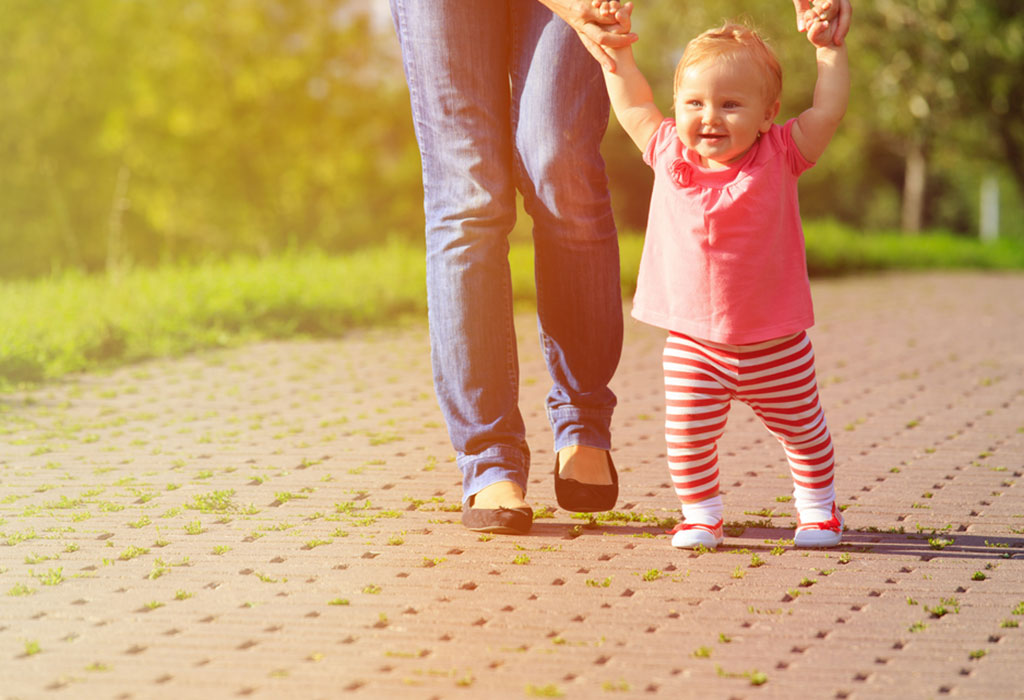 Must Know Signs Your Baby Will Start Walking Soon