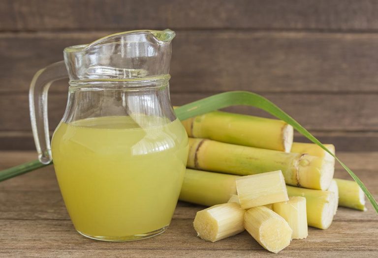 Drinking Sugarcane Juice during Pregnancy Benefits & Precautions